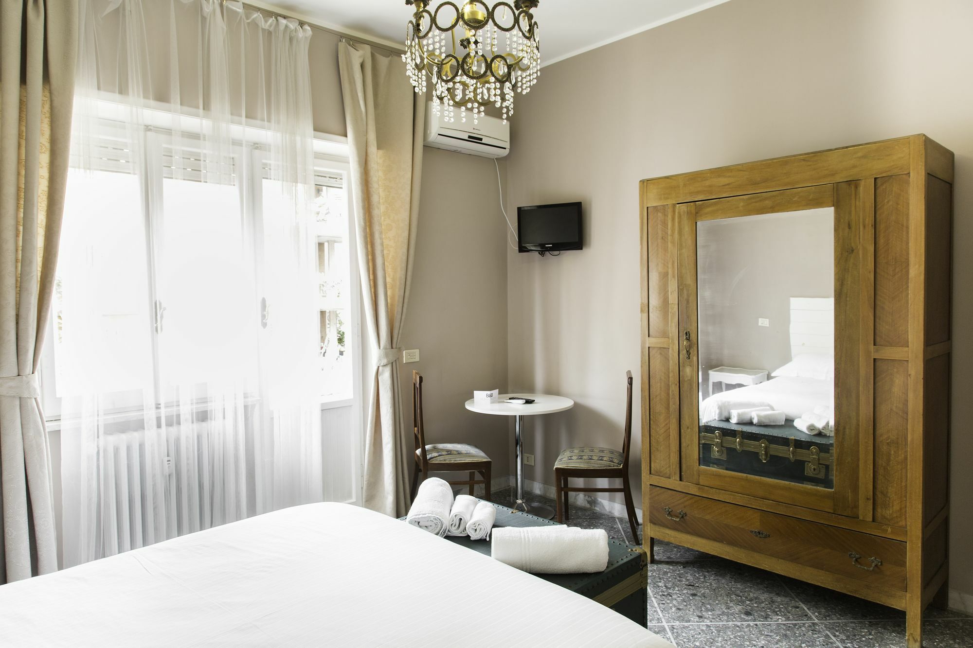 Roma Talenti Breme B&B Экстерьер фото